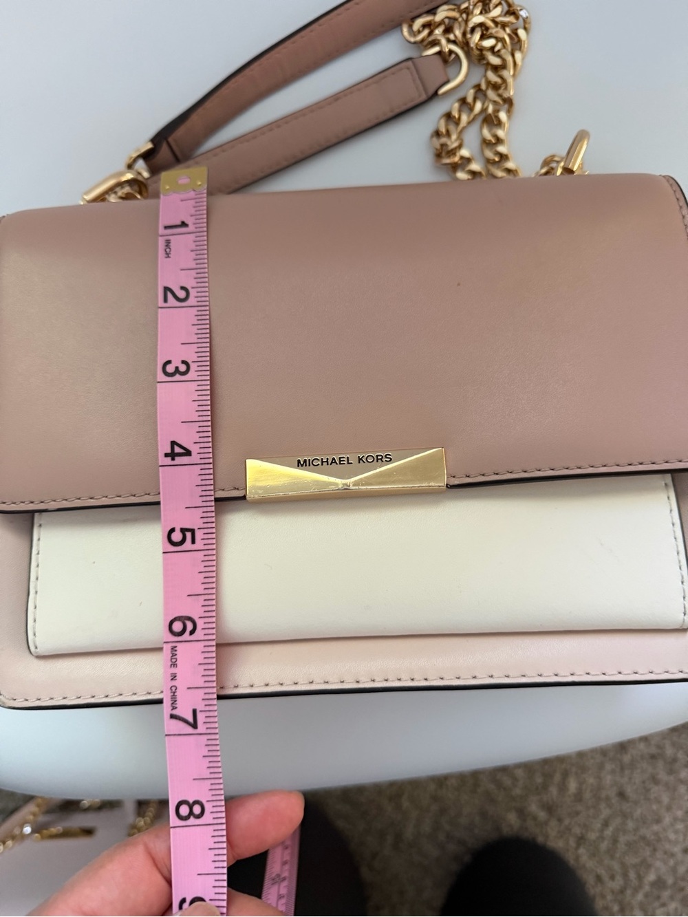 Michael Kors Pink and Cream Leather Shoulder Bag - Picture 6 of 8